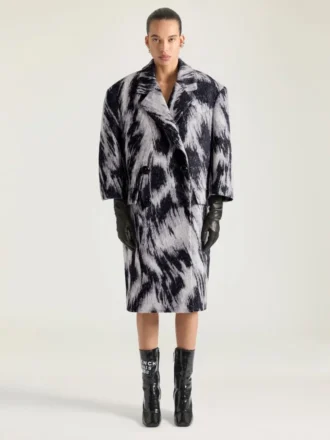 Coat in Wool Jacquard with Animal Print