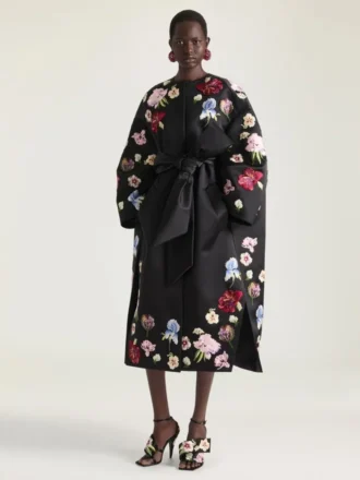 Cocoon Coat in Satin with Embroideries