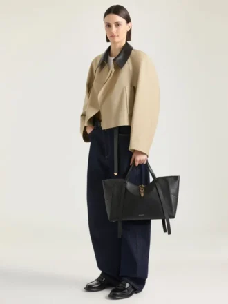 Large the Snatch Bag in Grained Leather