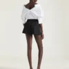Pleated Shorts in Wool