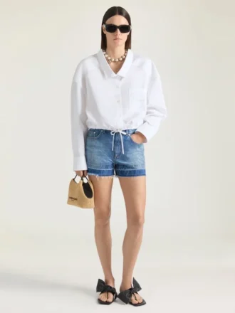 Shorts in Medium Blue Denim