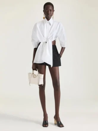 Small the Snatch Bag in Grained Leather